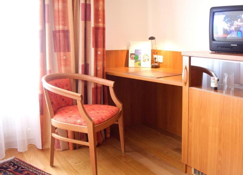 Hotel Brunner Amberg Bagian luar foto