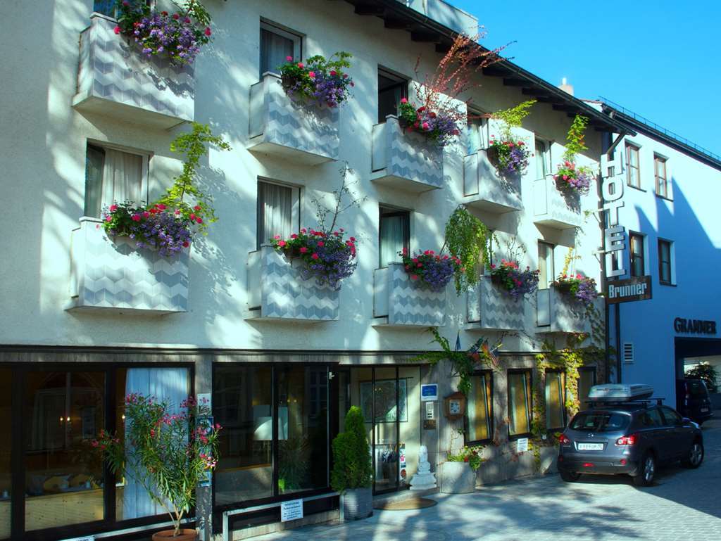 Hotel Brunner Amberg Bagian luar foto