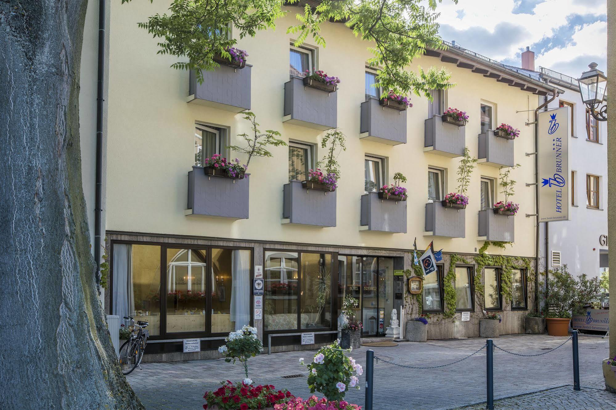 Hotel Brunner Amberg Bagian luar foto